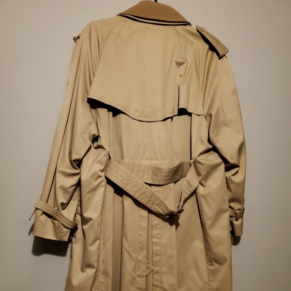 Made in Poland Trench coat - Picture 4 of 8
